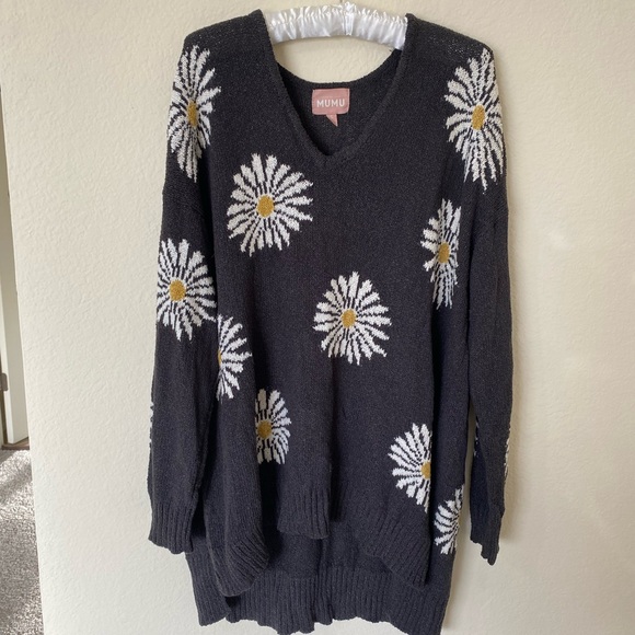Show Me You MuMu Hug Me Sweater Daisy Love Knit - Picture 1 of 7